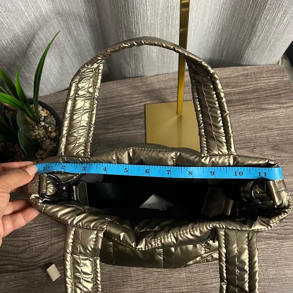 Pajar Quilted puffer bag - Picture 12 of 12